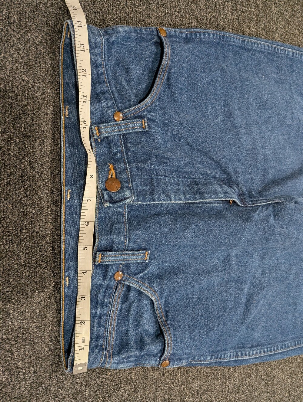 Wrangler Vintage High-Rise Straight Jeans - Picture 7 of 10